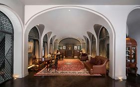 Hotel Muse Bangkok, Autograph Collection By Marriott